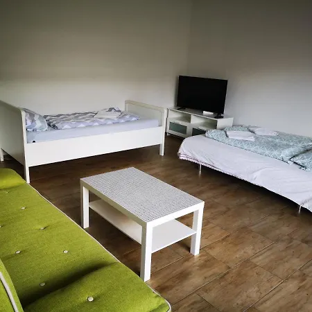 Cosy 2 Fair And Hbf In 2-4 Min Frankfurt am Main